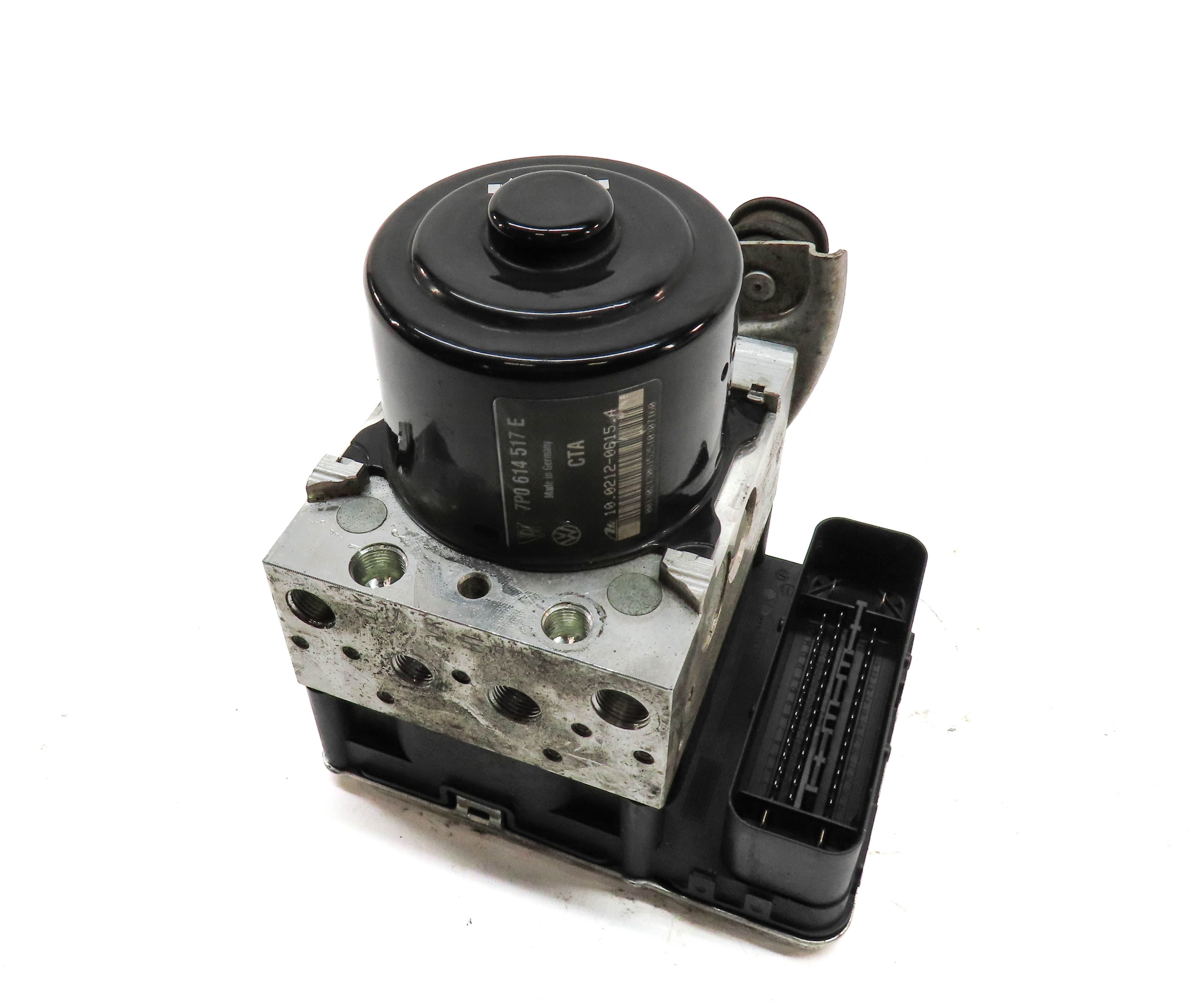 2011-2012 PORSCHE CAYENNE (958) ABS ANTI LOCK BRAKE PUMP w/ MODULE — exact item pictured